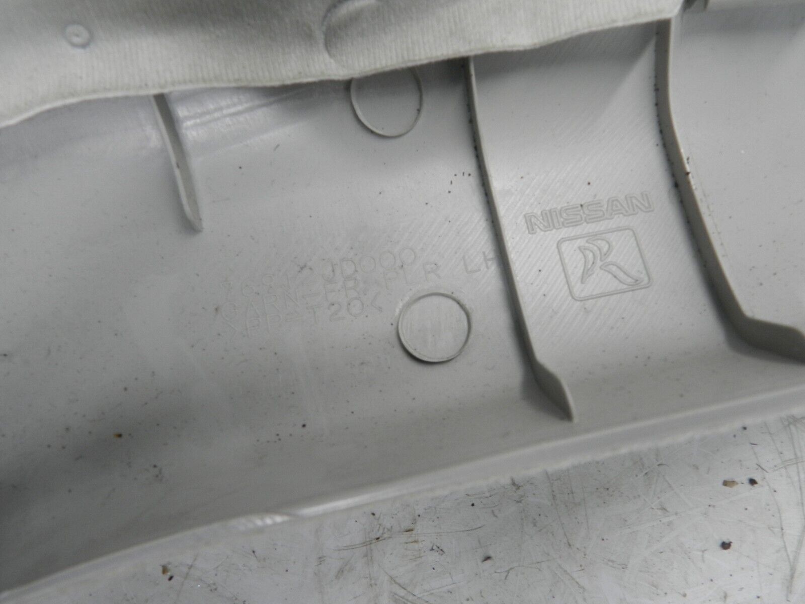 2011 NISSAN QASHQAI J10 MK1. PASSENGER SIDE A PILLAR TRIM - Image 5