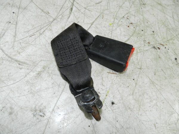 2008 FORD FOCUS CC CONVERTIBLE. SEAT BELT BUCKLE REAR