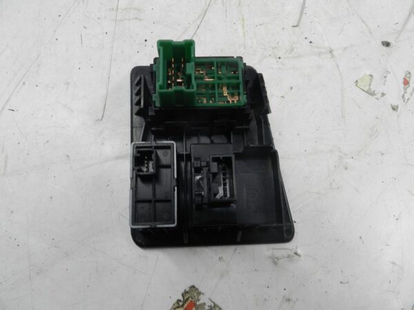 2011 NISSAN QASHQAI J10 MK1. WING MIRROR CONTROL SWITCH TRACTION CONTROL - Image 2