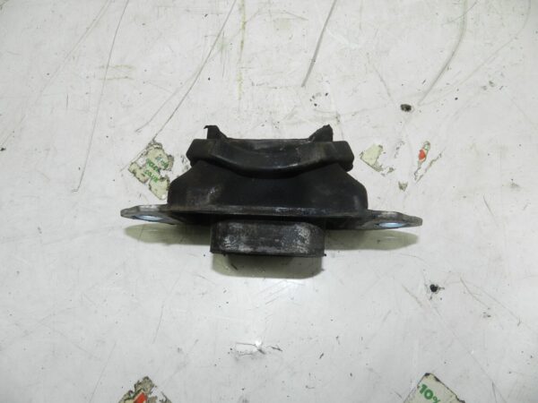 2011 NISSAN QASHQAI J10 MK1. ENGINE MOUNT - Image 3