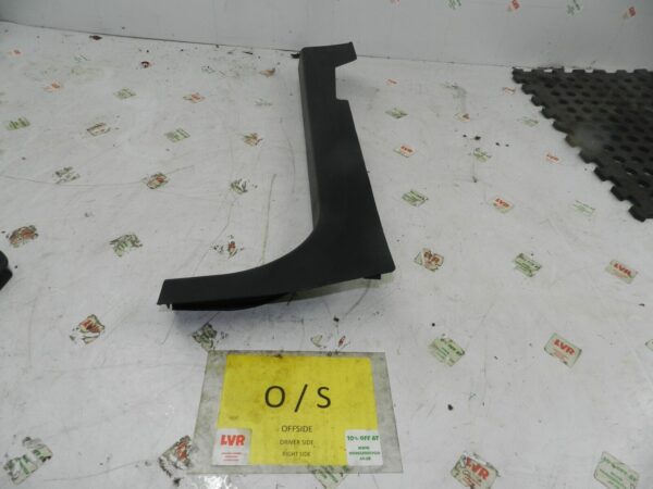 2011 NISSAN QASHQAI J10 MK1. DRIVER SIDE FLOOR SILL KICK TRIM