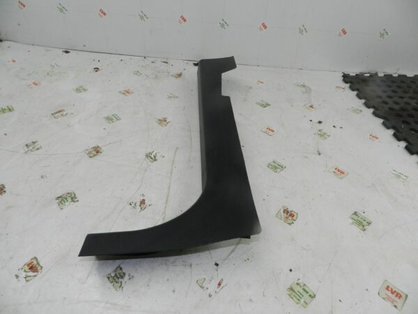 2011 NISSAN QASHQAI J10 MK1. DRIVER SIDE FLOOR SILL KICK TRIM - Image 2