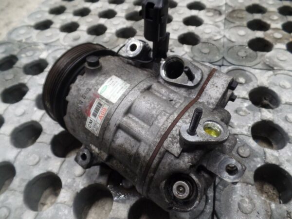 2010 MK2 2.2 CRDi Hyundai Santa Fe - Aircon A/C Compressor Unit - Image 2