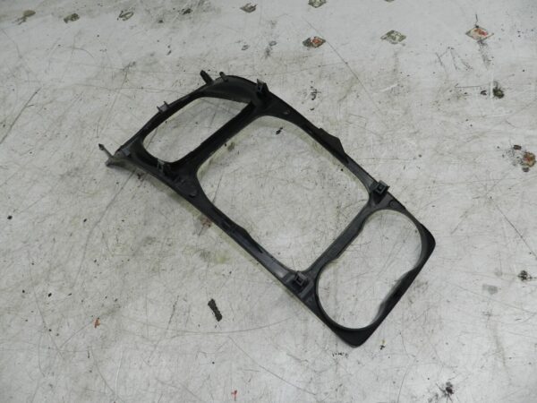 2012 FORD GALAXY MK3 TITANIUM. CENTRE CONSOLE GLASS BLACK TRIM - Image 3