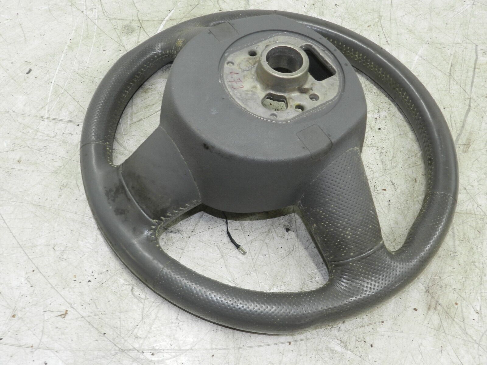 (121) 2007 AUDI A4 SALOON B7. STEERING WHEEL - Image 4