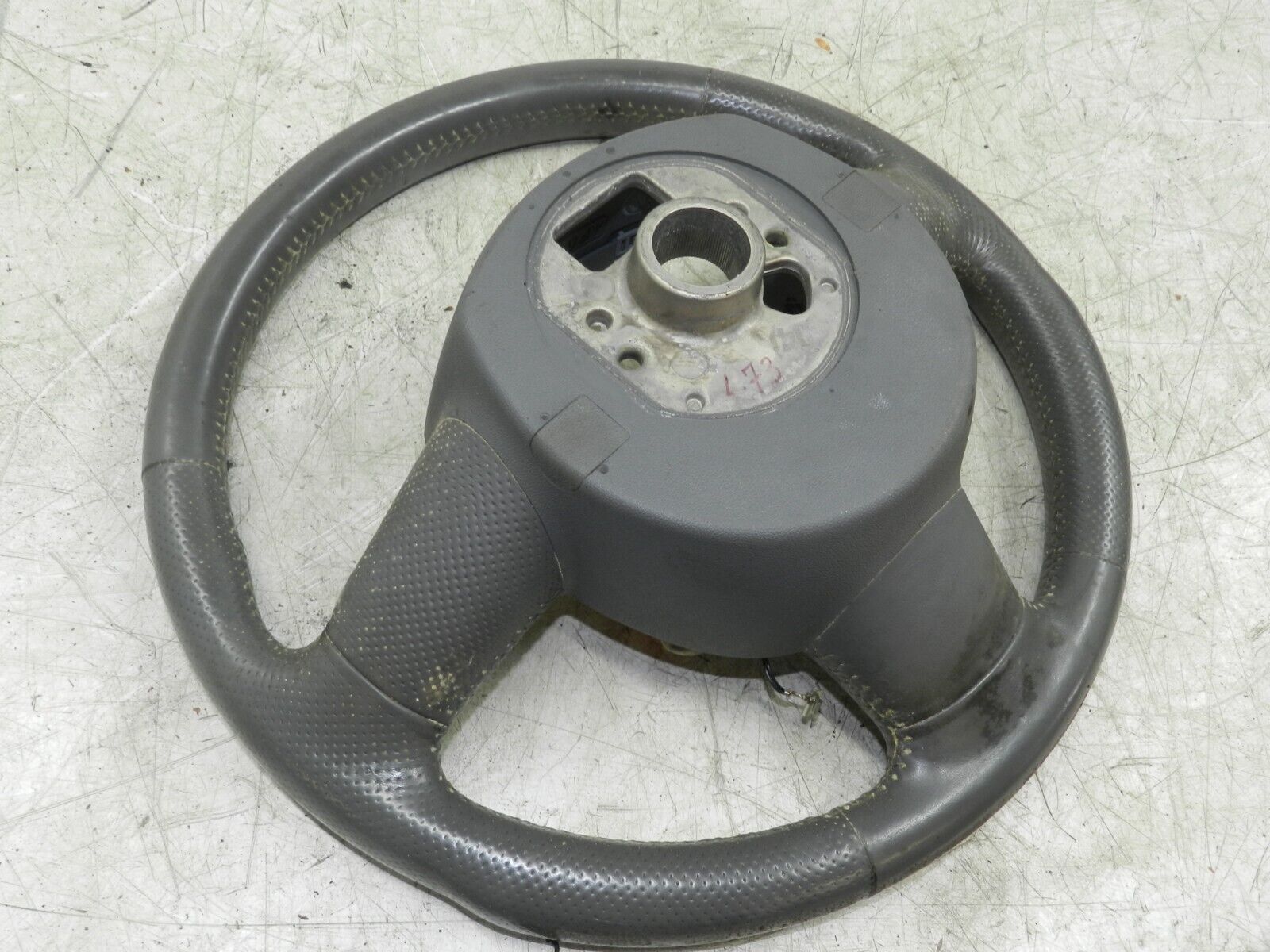 (121) 2007 AUDI A4 SALOON B7. STEERING WHEEL - Image 5