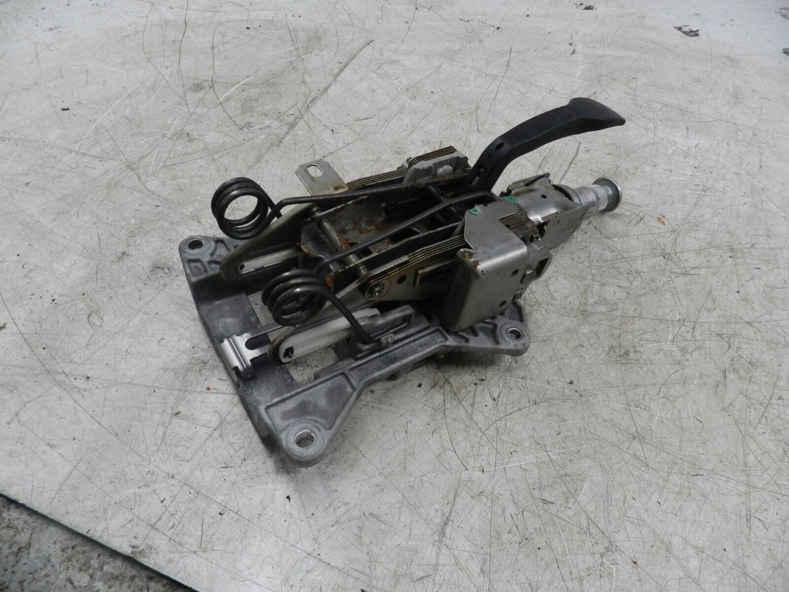 (121) 2007 AUDI A4 SALOON B7. STEERING COLUMN - Image 3