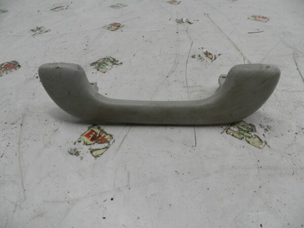 2011 NISSAN QASHQAI J10 MK1. PASSENGER SIDE FRONT GRAB HANDLE - Image 3