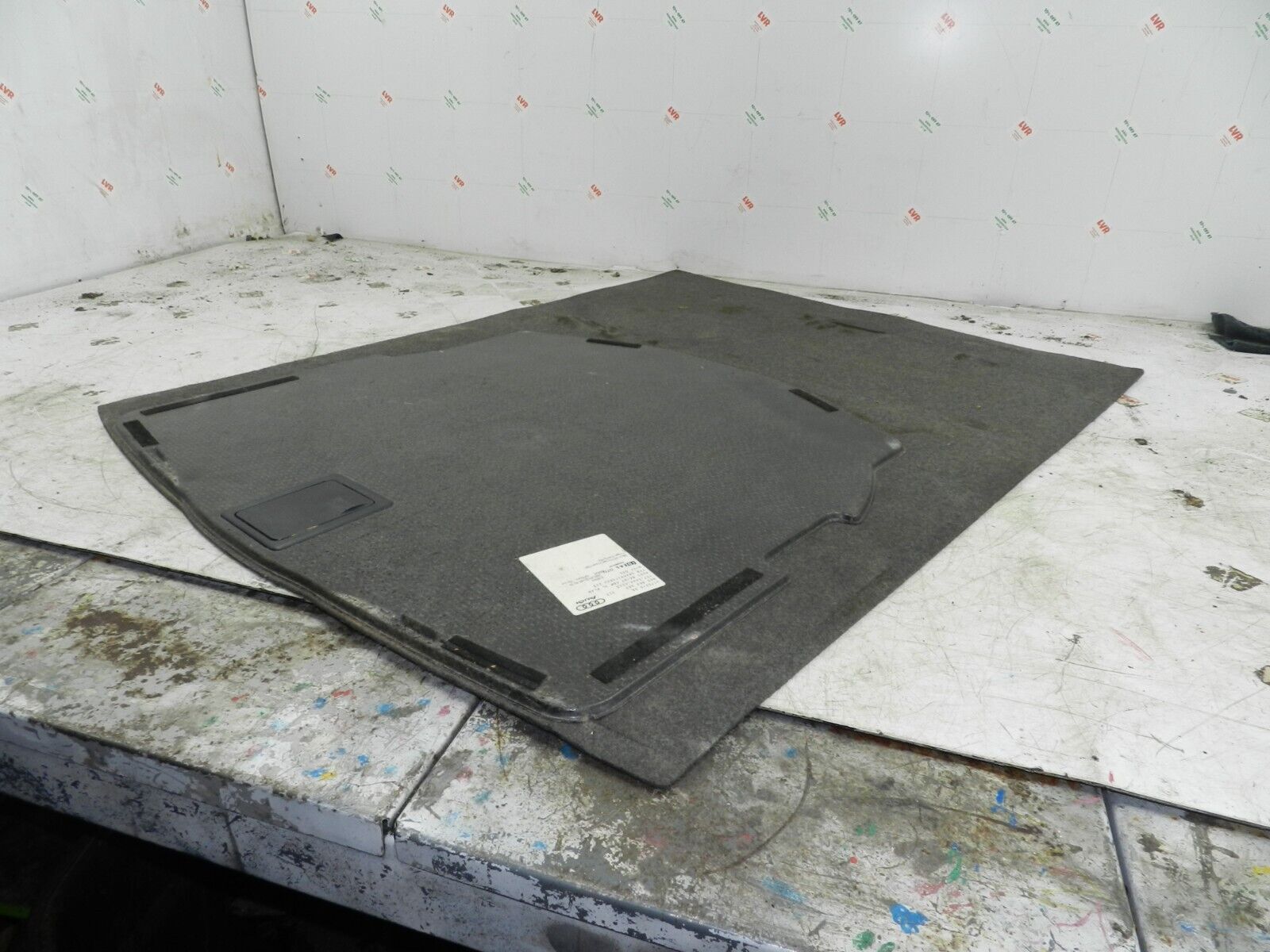 (121) 2007 AUDI A4 SALOON B7. BOOT CARPET - Image 2