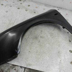 (121) 2007 AUDI A4 SALOON B7. PASSENGER SIDE WING IN GREY