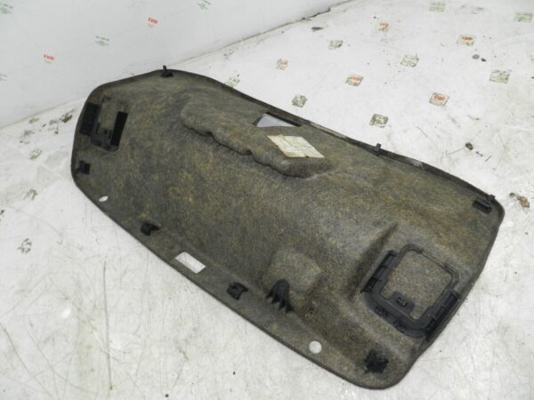 (121) 2007 AUDI A4 SALOON B7. BOOT LID TAIL GATE CARPET TRIM - Image 4