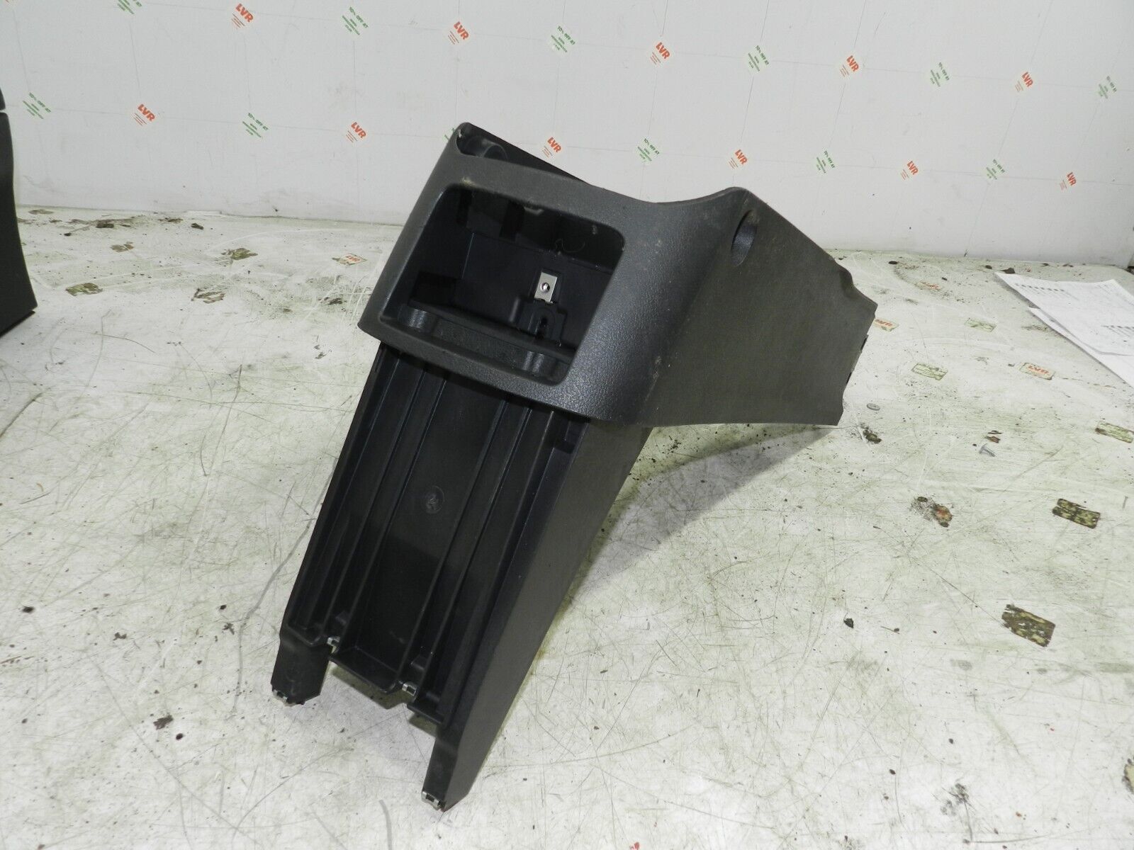 2012 FORD GALAXY MK3 TITANIUM. CENTRE CONSOLE FRAME