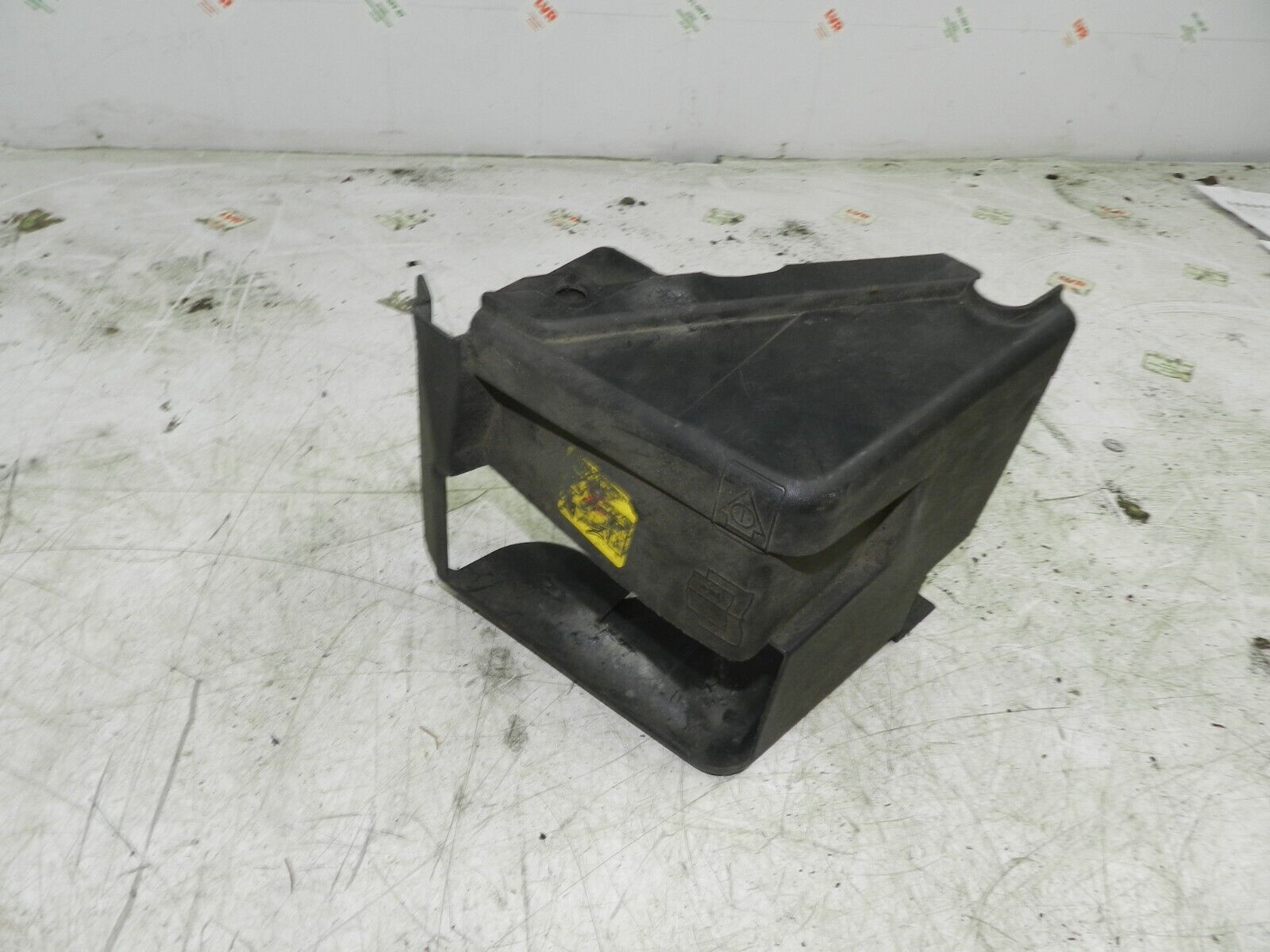 2012 FORD GALAXY MK3 TITANIUM. BATTERY COVER LID - Image 3