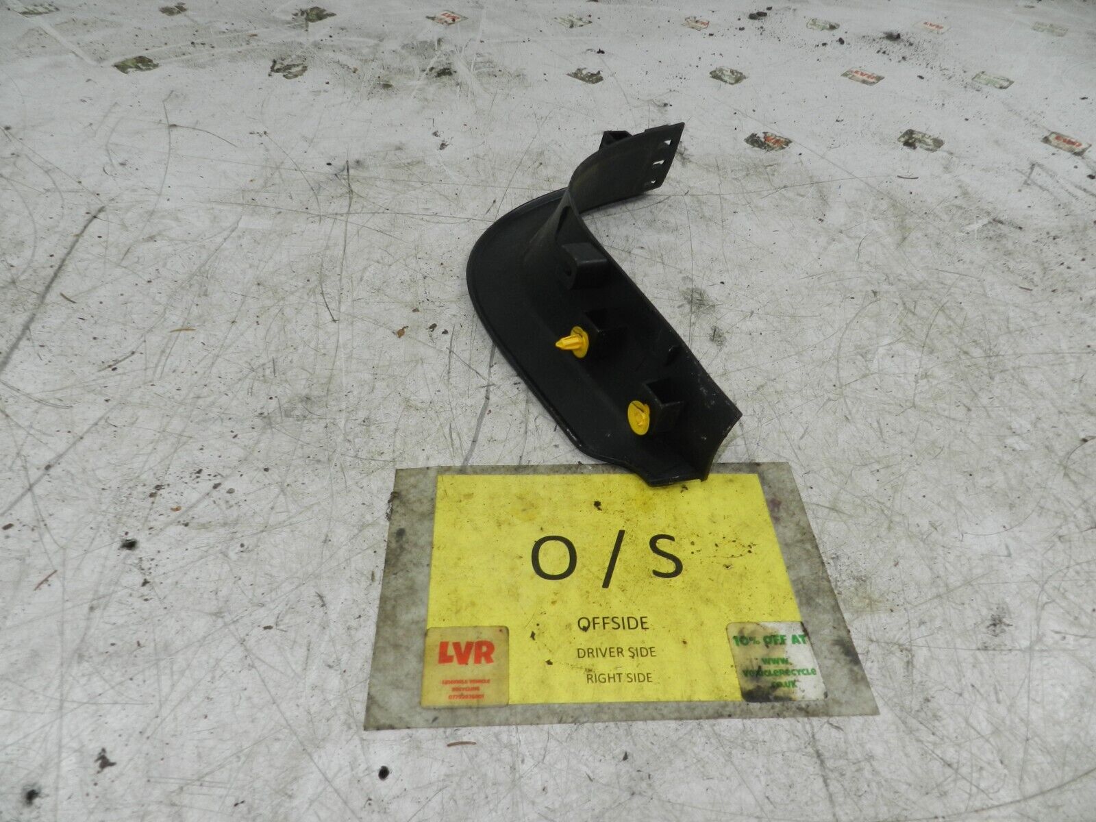 2012 FORD GALAXY MK3 TITANIUM. DRIVER SIDE SILL PLASTIC TRIM - Image 3