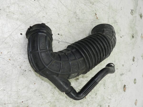 (121) 2007 AUDI A4 SALOON B7. INTAKE PIPE - Image 2
