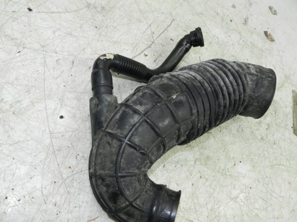 (121) 2007 AUDI A4 SALOON B7. INTAKE PIPE - Image 3