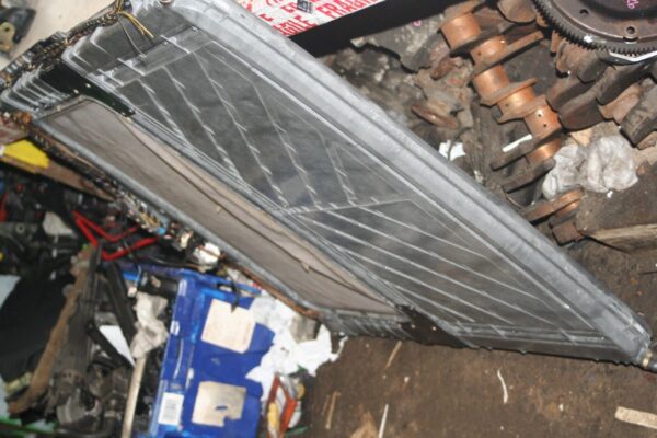 1988 BMW 735 7SERIES E32. SUN ROOF WITH MOTOR, DAMAGED FABRIC - Image 4