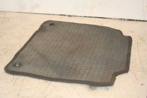 1988 BMW 735 7SERIES E32. REAR FLOOR MAT - Image 2