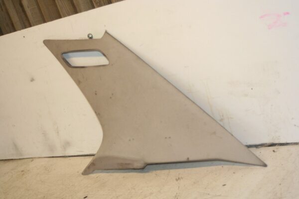 1988 BMW 735 7SERIES E32. C PILLAR TRIM - Image 2