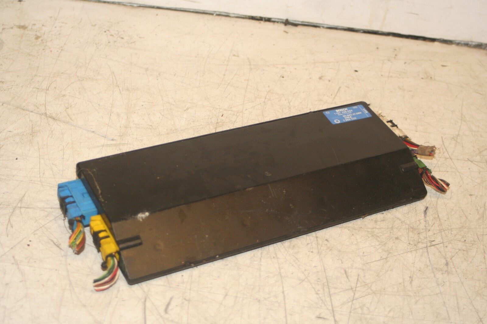 1988 BMW 735 7SERIES E32. 1388529 AUTOMAITC CLIMATE CONTROL MODULE ECU