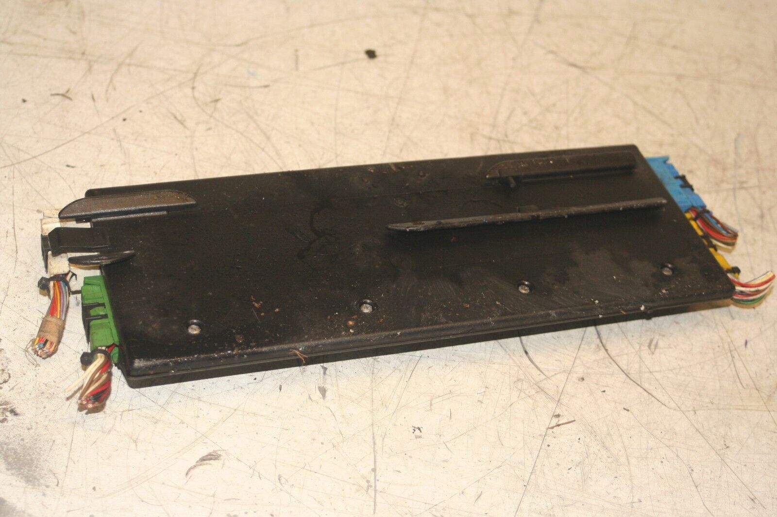 1988 BMW 735 7SERIES E32. 1388529 AUTOMAITC CLIMATE CONTROL MODULE ECU - Image 3