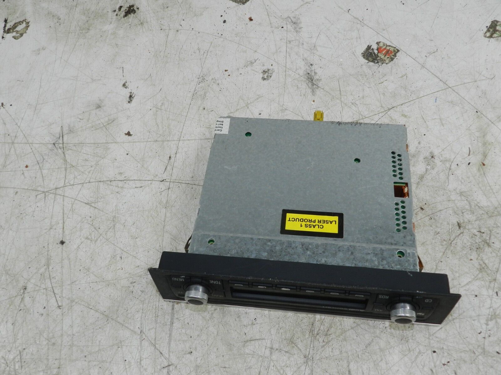 (121) 2007 AUDI A4 SALOON B7. CD RADIO - Image 3