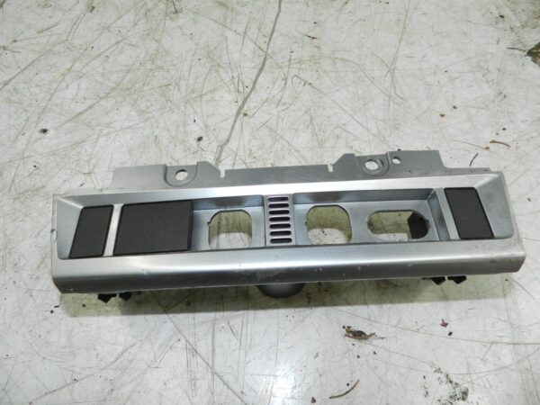 2008 FORD FOCUS CC CONVERTIBLE. CENTRE CONSOLE BUTTON TRIM