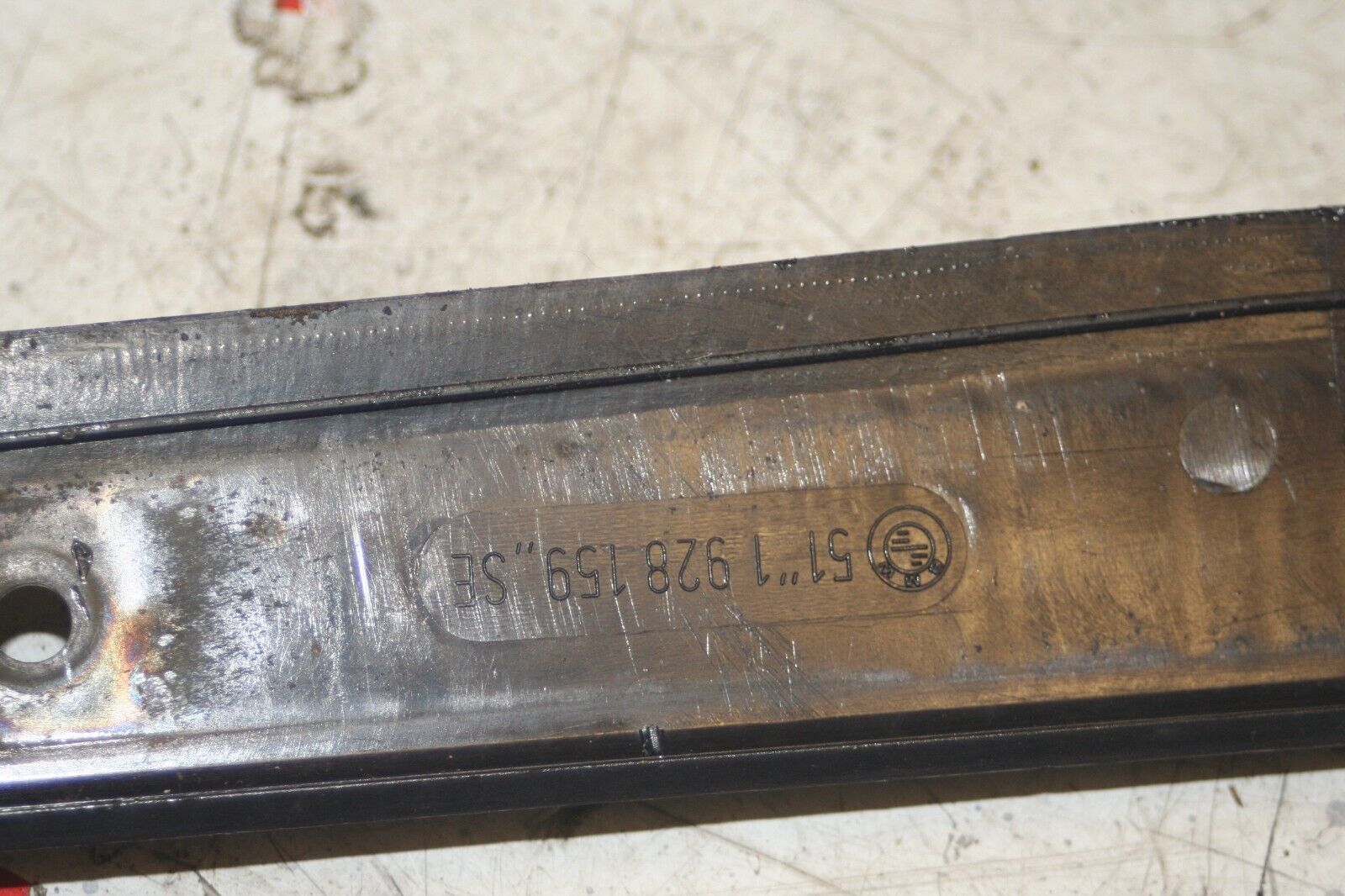 1988 BMW 735 7SERIES E32. 1928159 TAILGATE BOOT TRIM COVER PANEL - Image 3