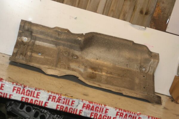 1988 BMW 735 7SERIES E32. EXHAUST HEAT SHIELD