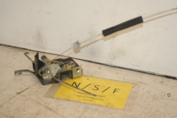 1988 BMW 735 7SERIES E32. PASSENGER SIDE FRONT DOOR LOCK MOTOR MODULE - Image 3