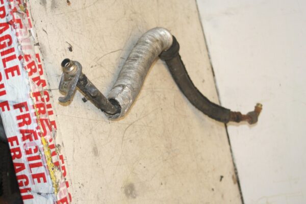 1988 BMW 735 7SERIES E32. AIR CON PIPE - Image 3