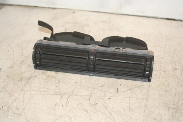 1988 BMW 735 7SERIES E32. AIR VENT GRILLS PAIR