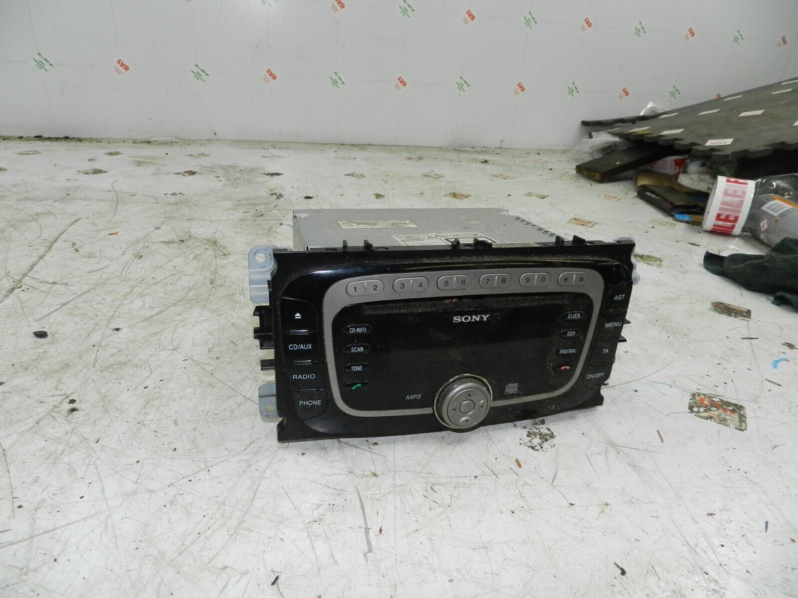 2008 FORD FOCUS CC CONVERTIBLE. SONY RADIO VP6M2F18C821AG