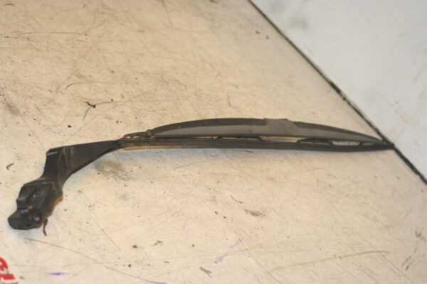 1988 BMW 735 7SERIES E32. WIPER ARM - Image 2