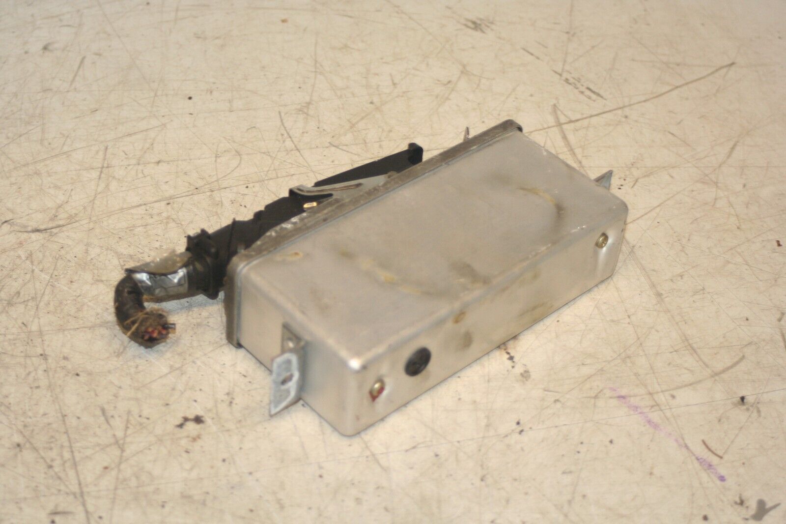 1988 BMW 735 7SERIES E32. ECU ABS CONTROL MODULE