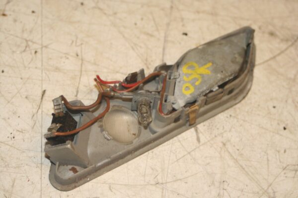 1988 BMW 735 7SERIES E32. DRIVER SIDE REAR LIGHT UNIT - Image 2