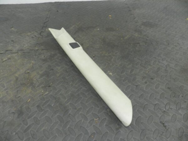 155 1999 LAND ROVER DISCOVERY 2 V8. PASSENGER SIDE A PILLAR TRIM - Image 3