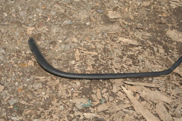 1988 BMW 735 7SERIES E32. PASSENGER SIDE TRIM OUTER - Image 3