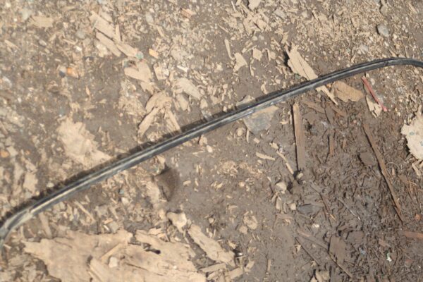 1988 BMW 735 7SERIES E32. PASSENGER SIDE TRIM OUTER - Image 7