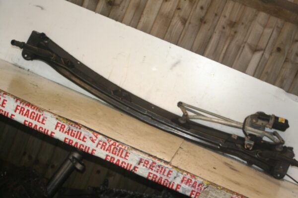 VAUXHALL VIVARO / RENAULT TRAFFIC WIPER MOTOR & REGULATOR SCUTTLE PANEL