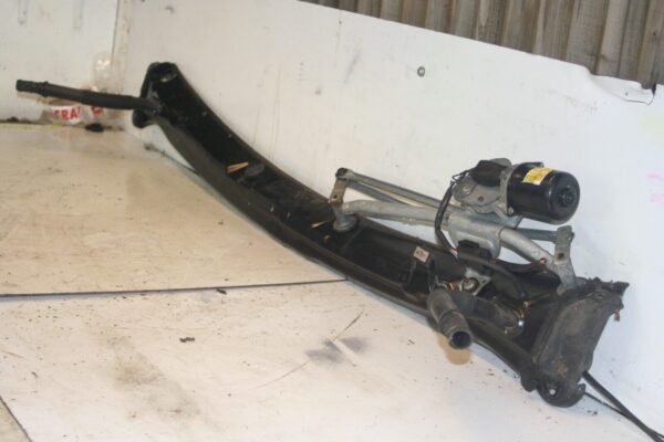 VAUXHALL VIVARO / RENAULT TRAFFIC WIPER MOTOR & REGULATOR SCUTTLE PANEL - Image 3
