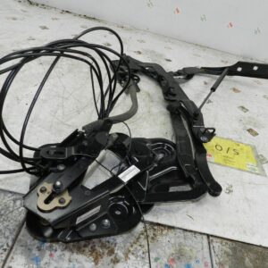 2008 FORD FOCUS CC CONVERTIBLE. DRIVER SIDE BOOT LID FRAME TAILGATE HINGES