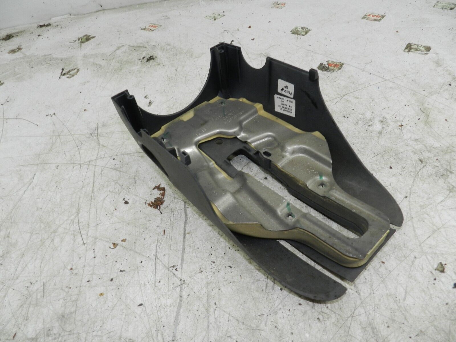 (121) 2007 AUDI A4 SALOON B7. STEERING COWLING LOWER - Image 2