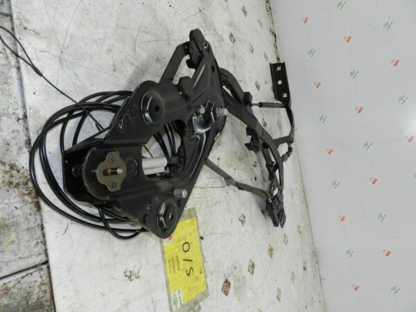 2008 FORD FOCUS CC CONVERTIBLE. DRIVER SIDE BOOT LID FRAME TAILGATE HINGES - Image 3
