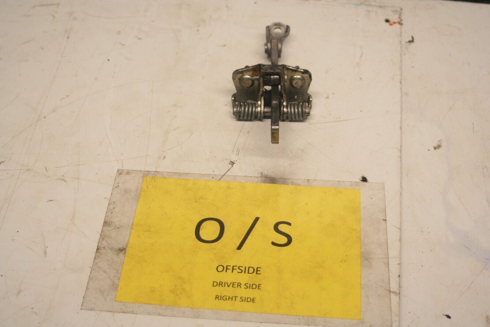 VAUXHALL VIVARO / RENAULT TRAFFIC DRIVER SIDE DOOR STAY CHECK STRAP - Image 2