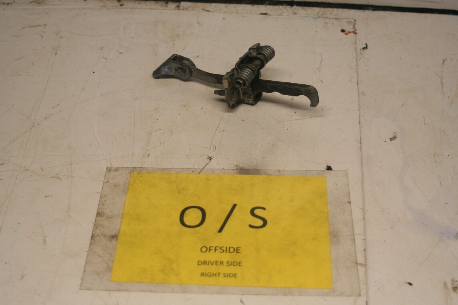 VAUXHALL VIVARO / RENAULT TRAFFIC DRIVER SIDE DOOR STAY CHECK STRAP - Image 3