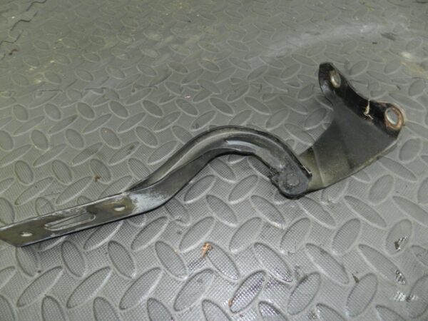 148 2007 HONDA CRV MK3. BONNET HINGES BOTH - Image 5
