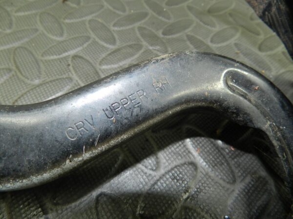148 2007 HONDA CRV MK3. BONNET HINGES BOTH - Image 7