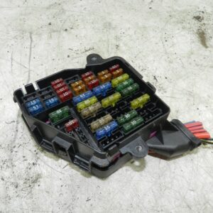 (121) 2007 AUDI A4 SALOON B7. FUSE BOX BOARD