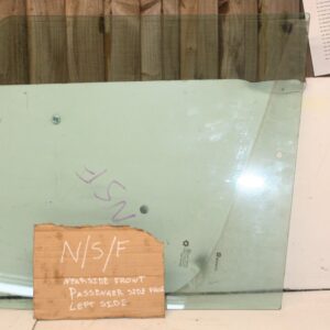 VAUXHALL VIVARO / RENAULT TRAFFIC. PASSENGER SIDE DOOR WINDOW GLASS